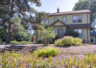 jo gold realty services